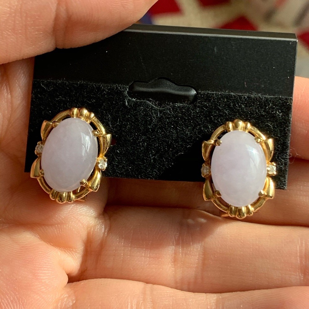 Lavender Jadeite earrings in 14k gold - Picture 10 of 10